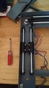 Bearing block on the z-axis shafts